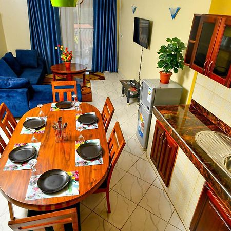 Peace Of Mind Suites Энтеббе Экстерьер фото