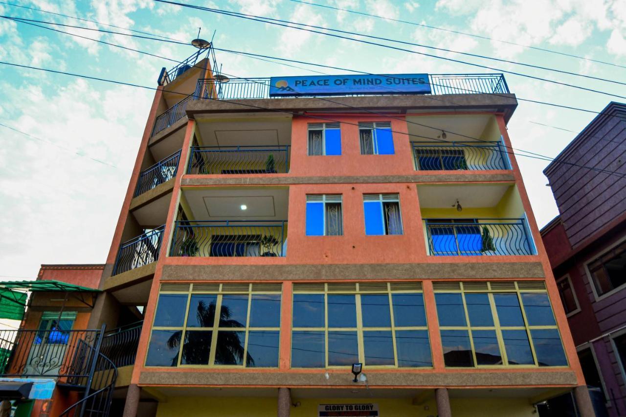 Peace Of Mind Suites Энтеббе Экстерьер фото