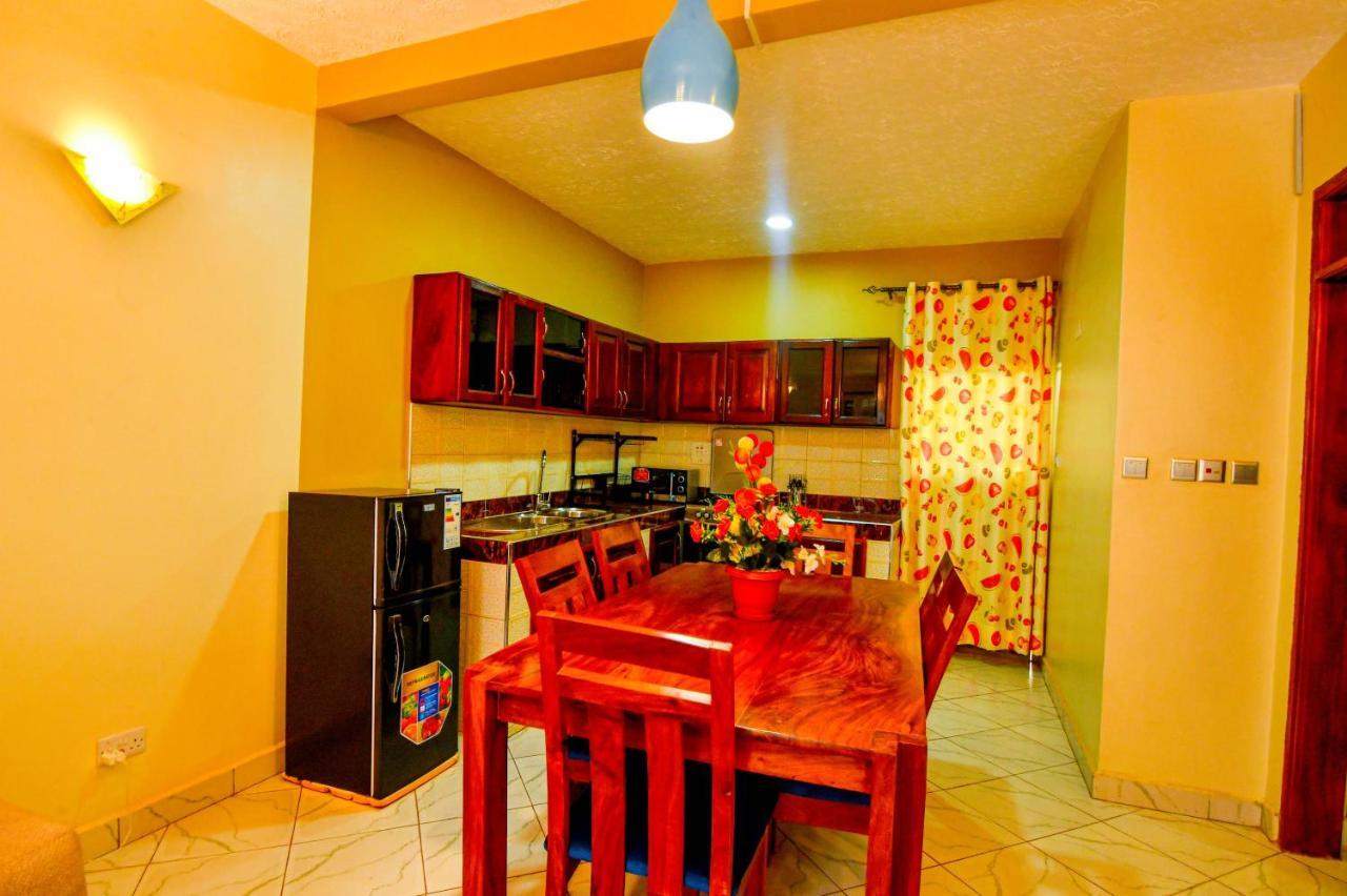 Peace Of Mind Suites Энтеббе Экстерьер фото