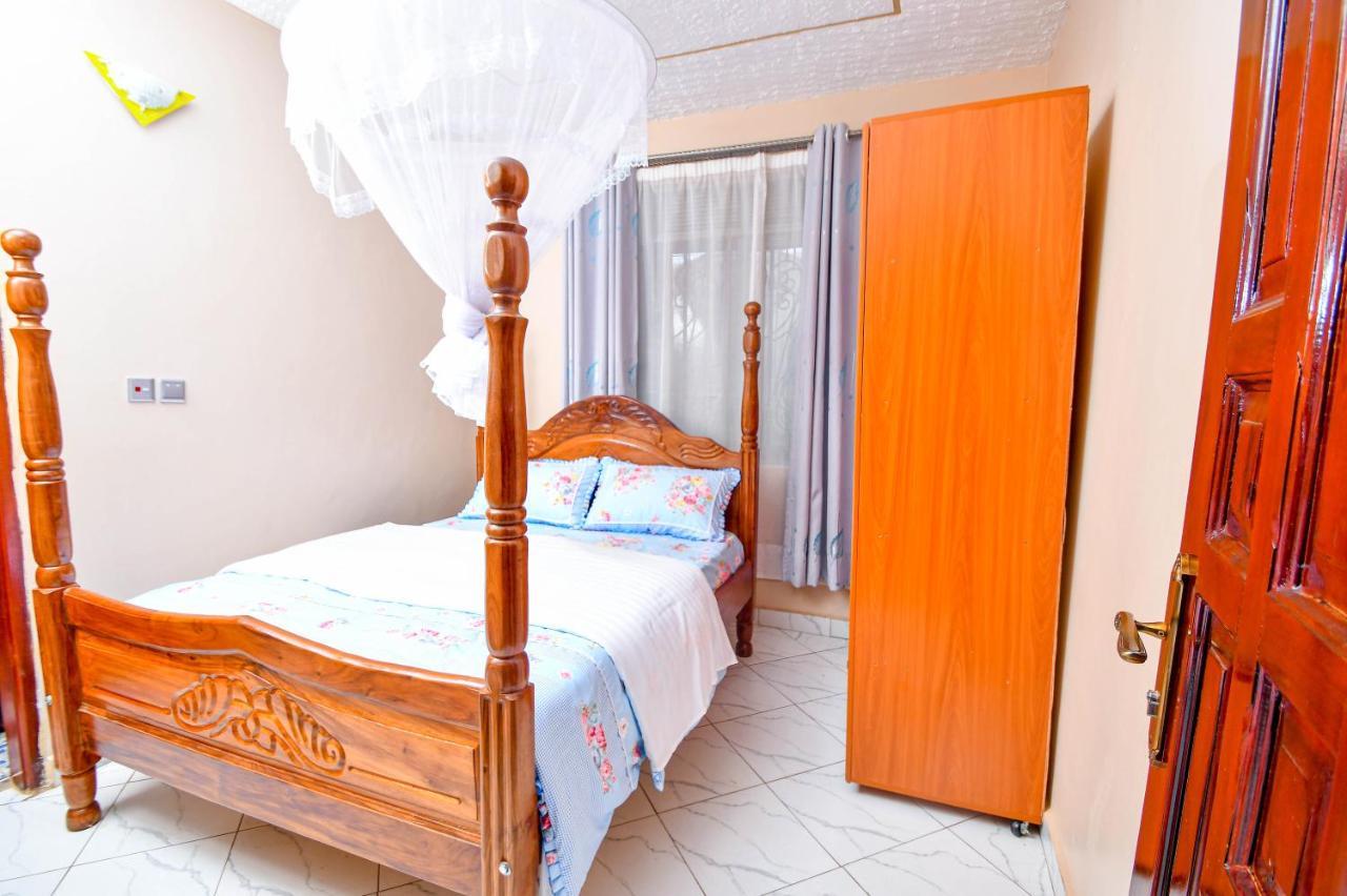 Peace Of Mind Suites Энтеббе Экстерьер фото