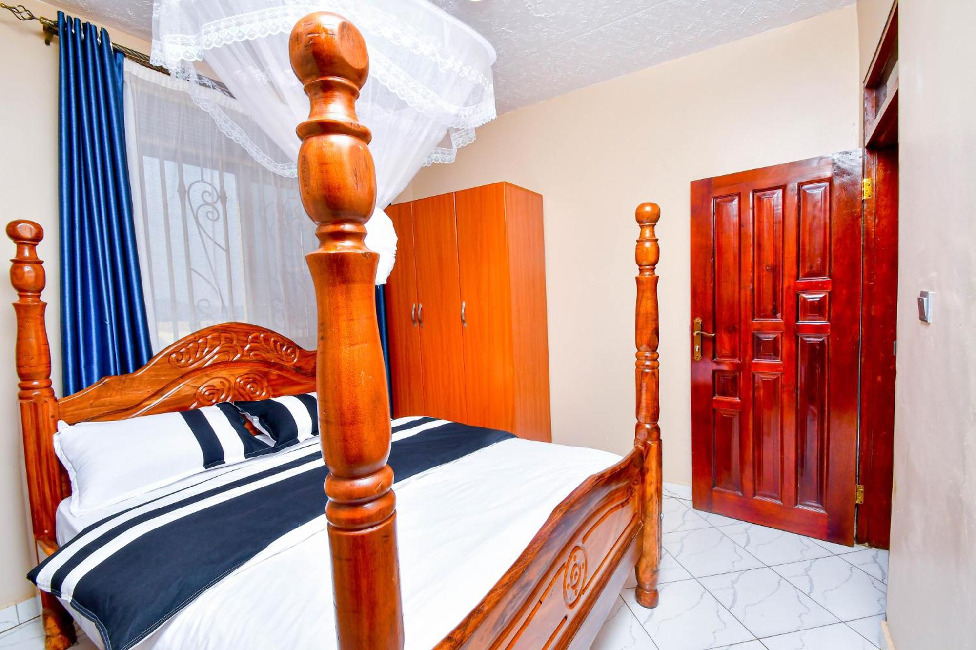Peace Of Mind Suites Энтеббе Экстерьер фото